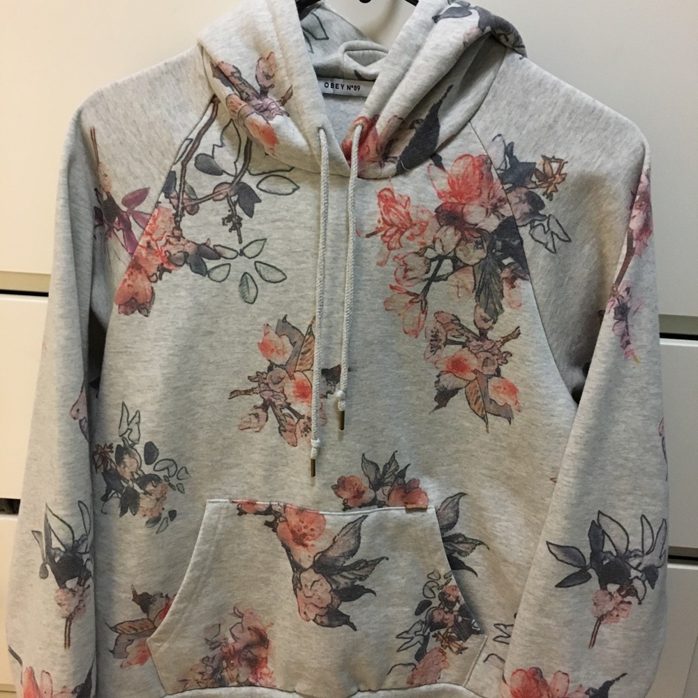Obey grey flowered long sleeve hooded sweatshirt.